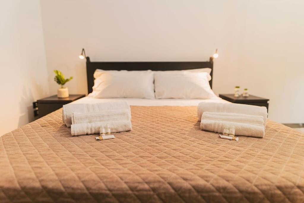 Trani -Suite ❉Marmor - Elegante Casa Storica ❉ Exterior photo